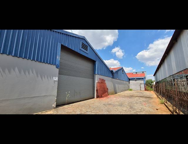 1,500M² FACTORY FOR SALE IN ISANDO